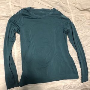 Lululemon long sleeve